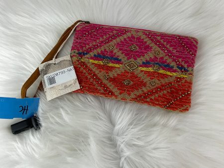 Wristlet By Clothes Mentor, Size: Medium For Cheap